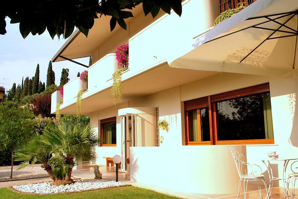 B&B Villa Bianca Sona Extérieur photo