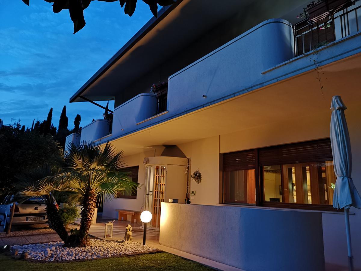 B&B Villa Bianca Sona Extérieur photo