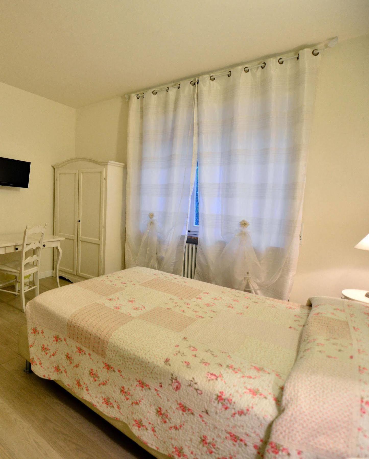 B&B Villa Bianca Sona Extérieur photo