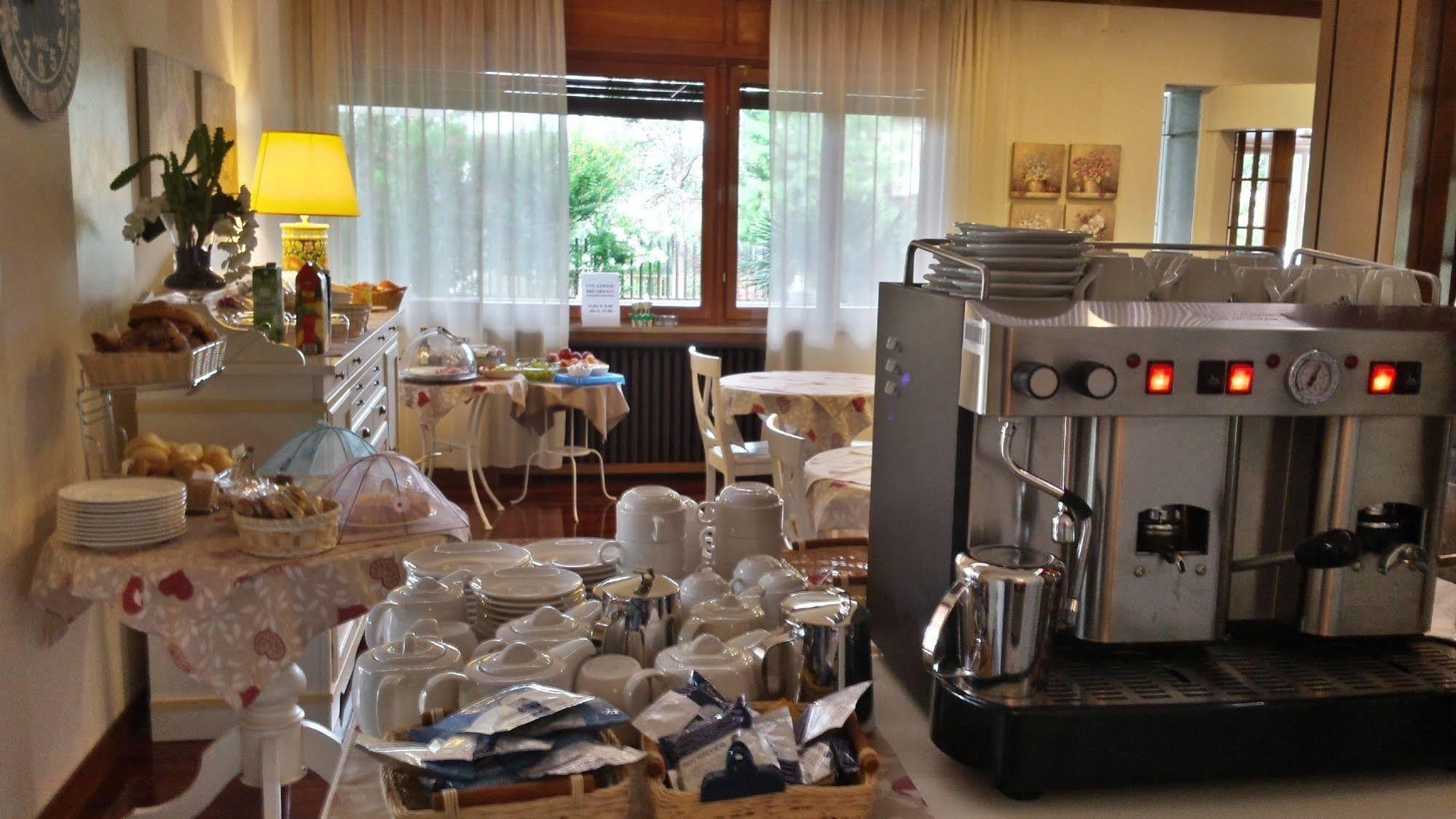 B&B Villa Bianca Sona Extérieur photo